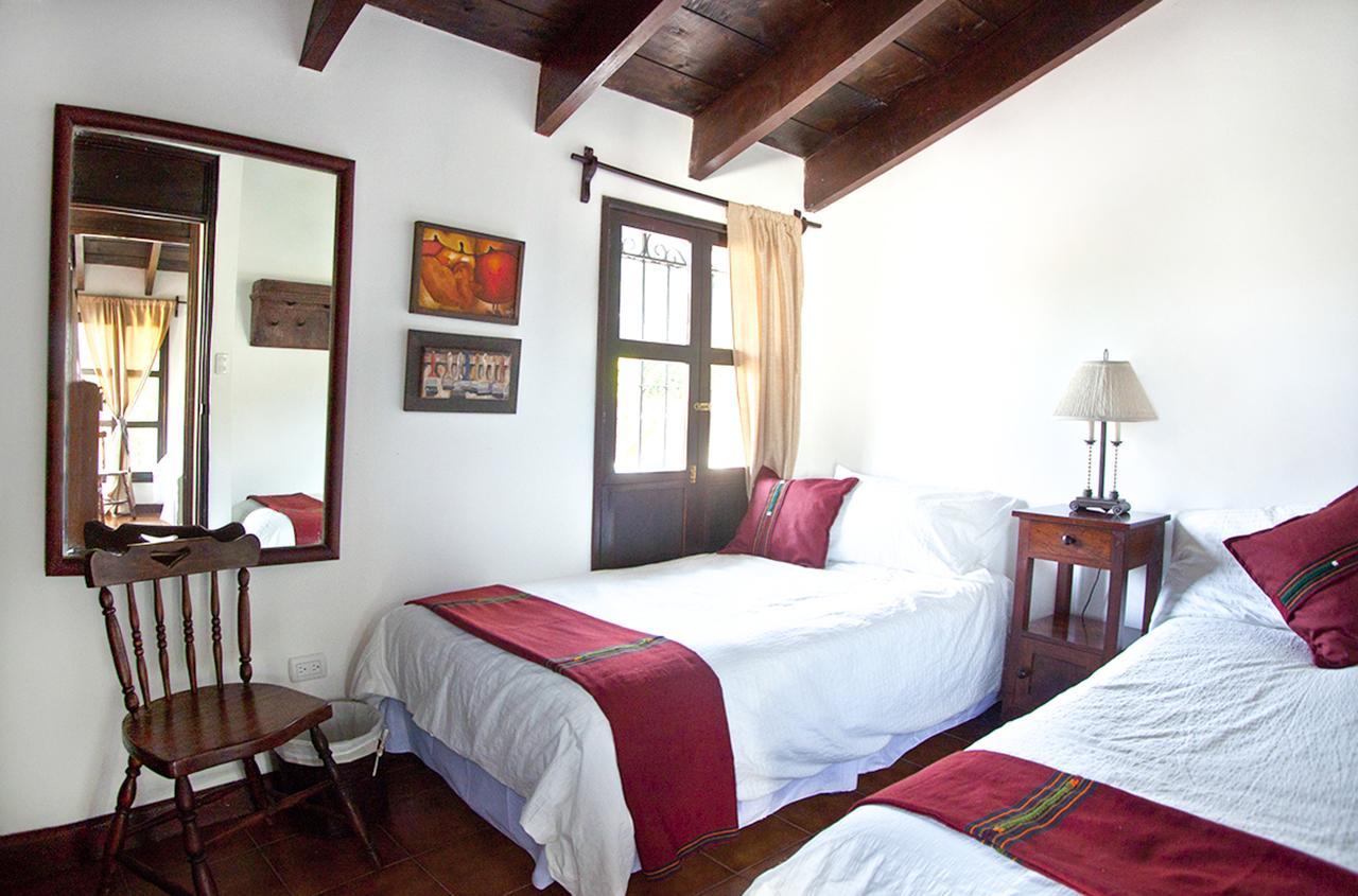 Villas Santa Ana Antigua Buitenkant foto